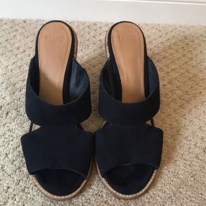 Ugg mule